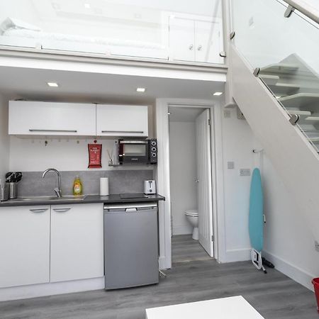 Modern & Stylish Studio In Reading Centre Apartment Exterior photo
