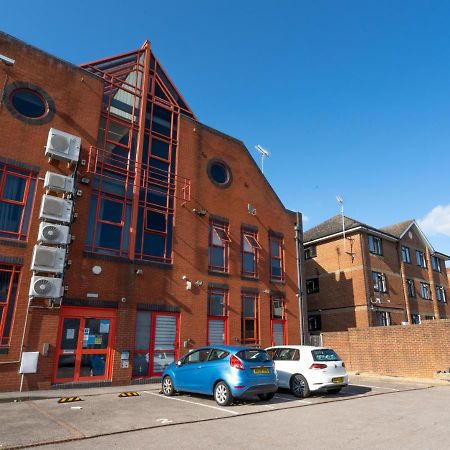 Modern & Stylish Studio In Reading Centre Apartment Exterior photo