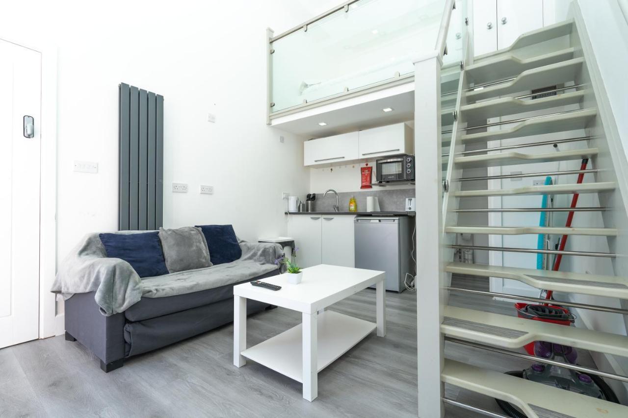 Modern & Stylish Studio In Reading Centre Apartment Exterior photo